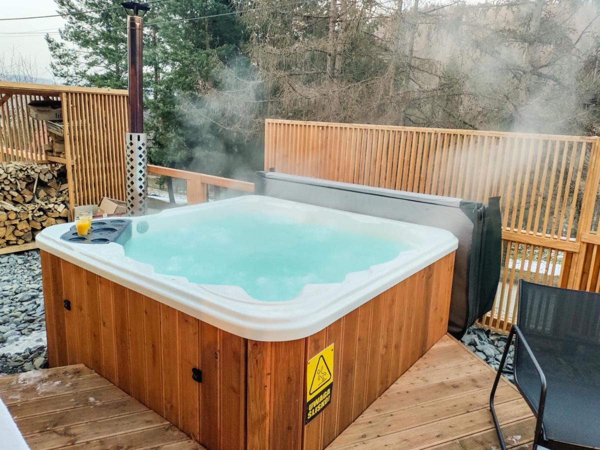 Projekt Swit - Domki Z Prywatna Jacuzzi I Sauna เชอวีซ ภายนอก รูปภาพ