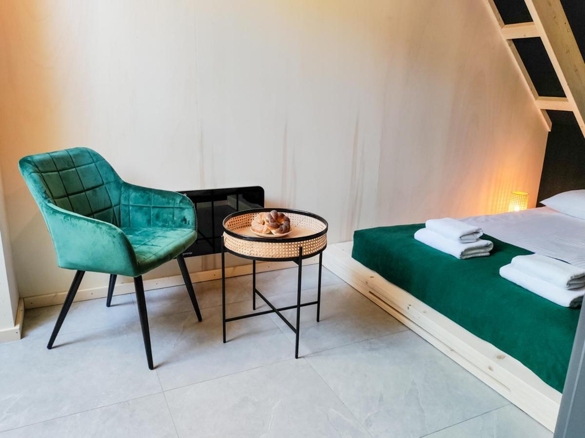 Projekt Swit - Domki Z Prywatna Jacuzzi I Sauna เชอวีซ ภายนอก รูปภาพ