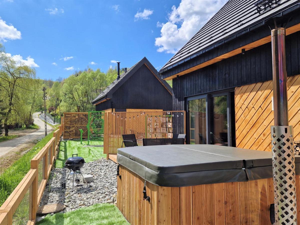 Projekt Swit - Domki Z Prywatna Jacuzzi I Sauna เชอวีซ ภายนอก รูปภาพ